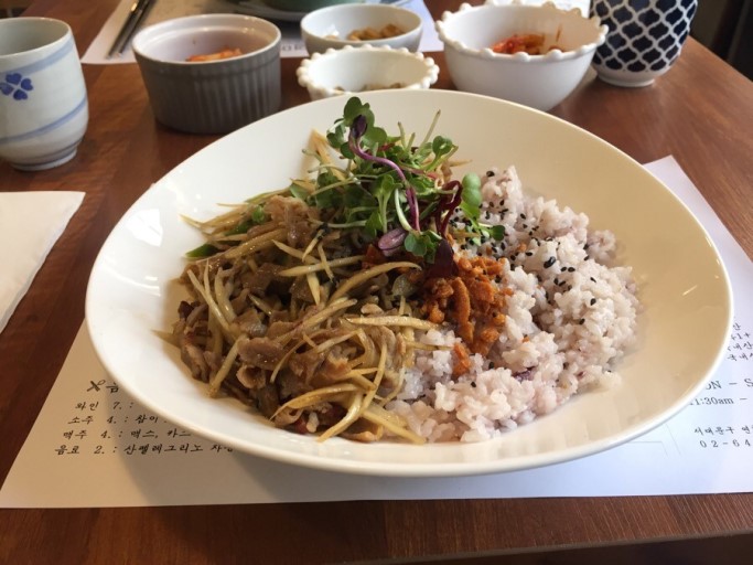 연희식탁 이미지