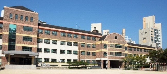 서울신기초등학교 이미지