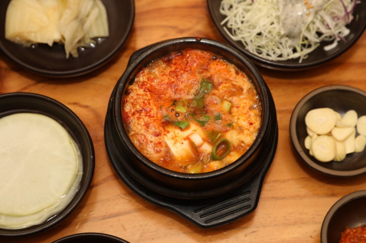 큰집보쌈 이미지