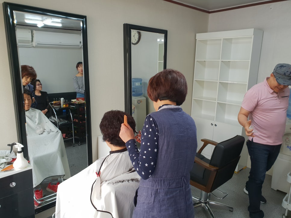 윤미용실 이미지