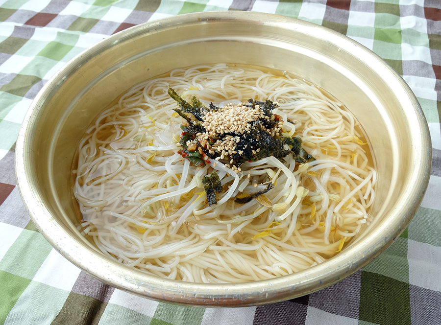 아줌마국수 이미지