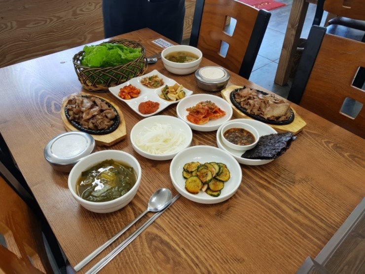 제주연탄돼지불백 이미지