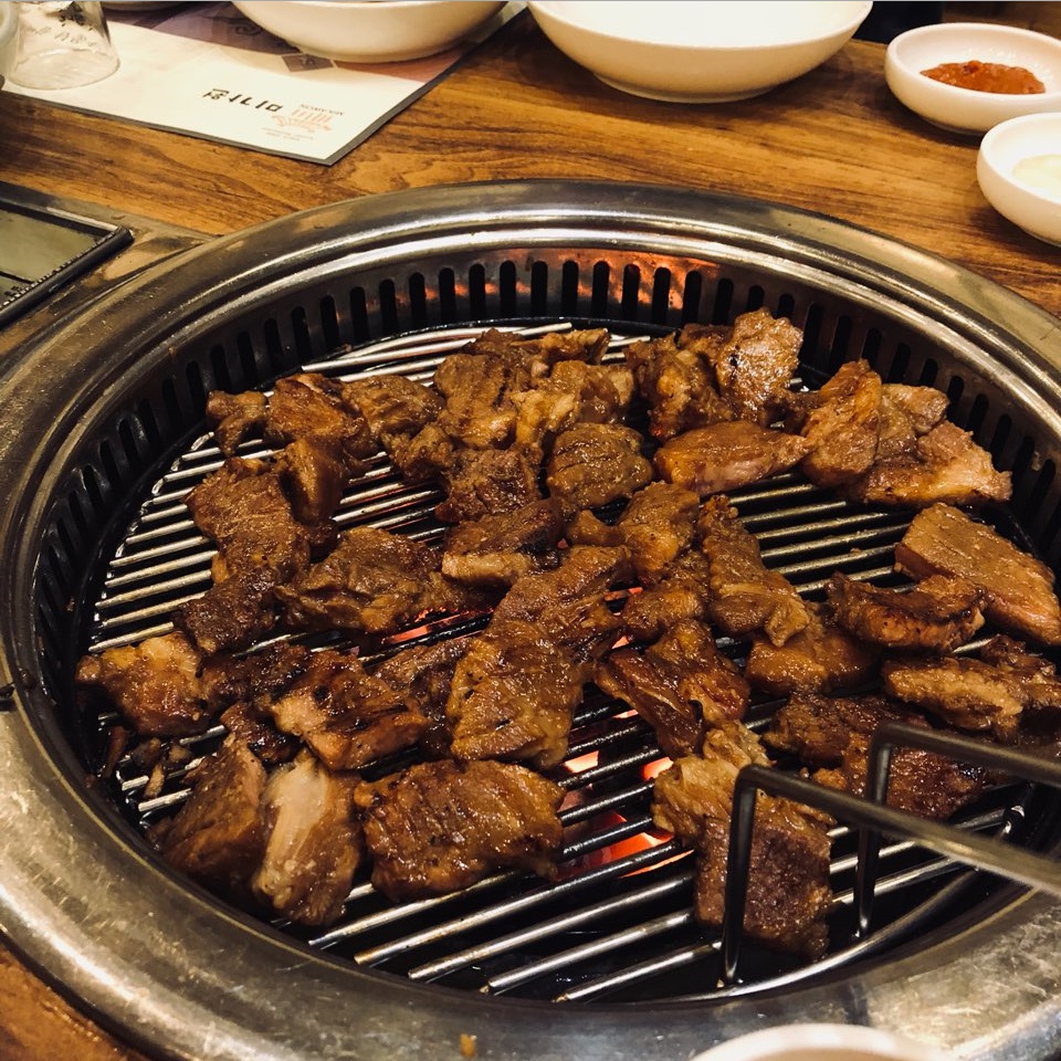 퍼스트치과 이미지