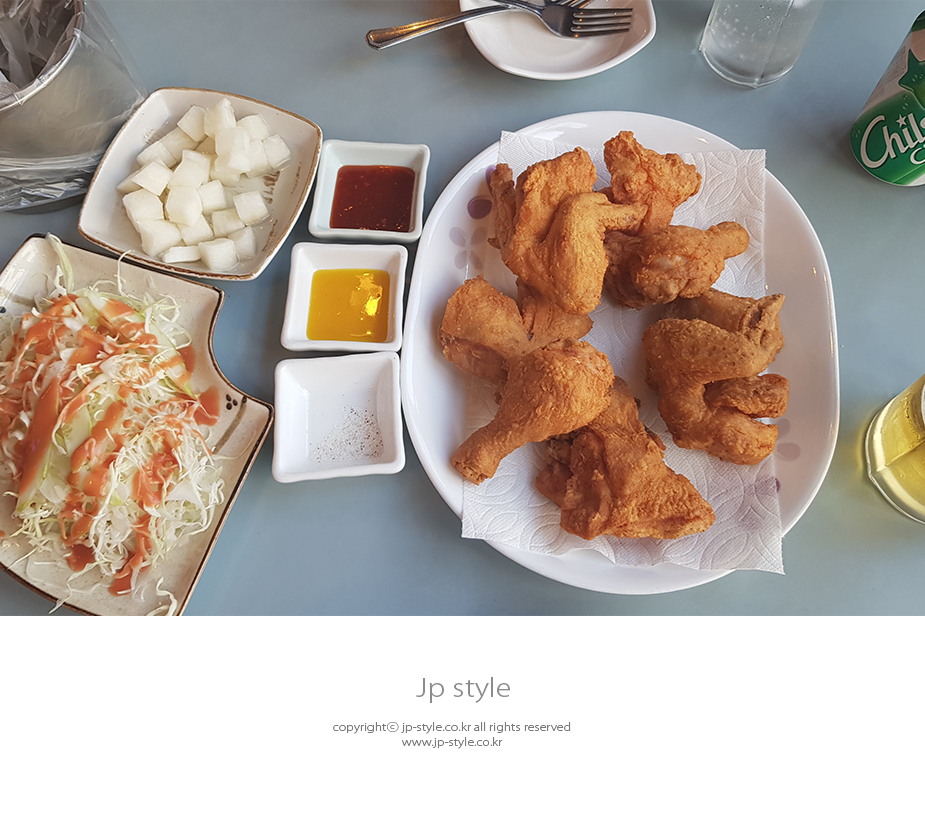 체스터후라이드치킨 이미지