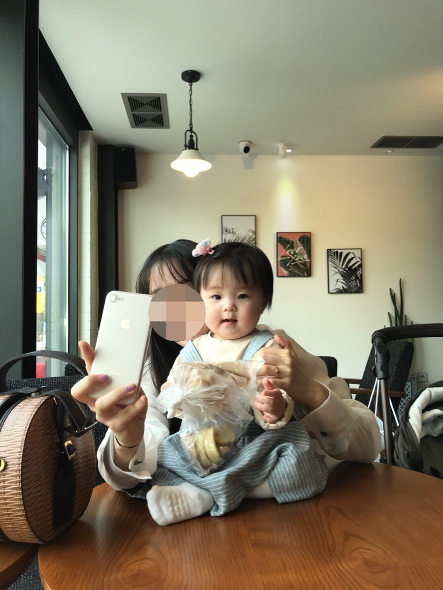 투썸플레이스 시청점 이미지