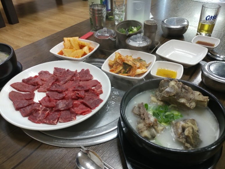 한우골 정육식당 이미지