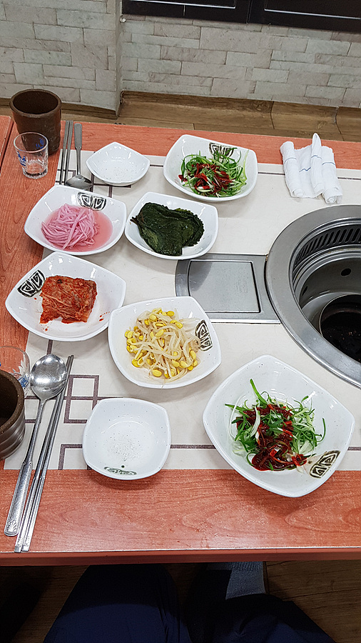 참돼지깡통구이 이미지
