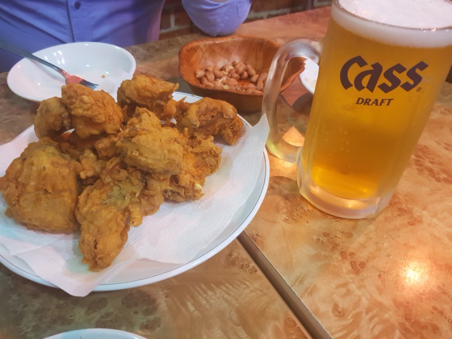 25시 호프 치킨 이미지