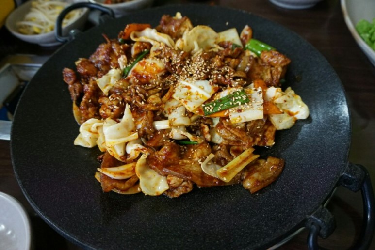 돼지구이연구소 이미지