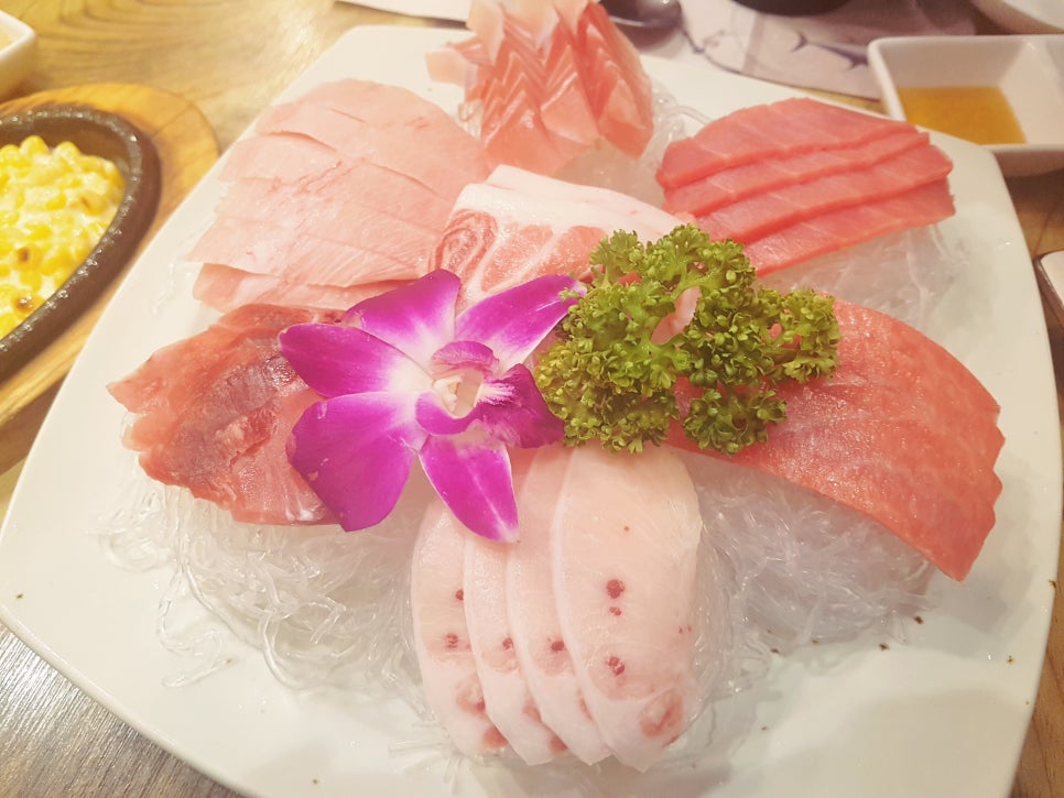 돌참치 이미지
