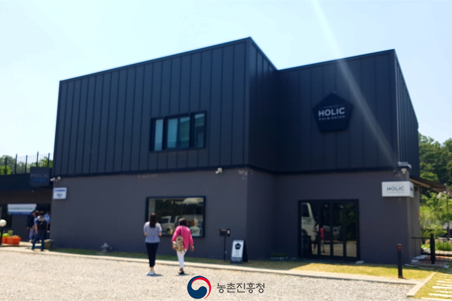 아트홀릭(art holic) 이미지