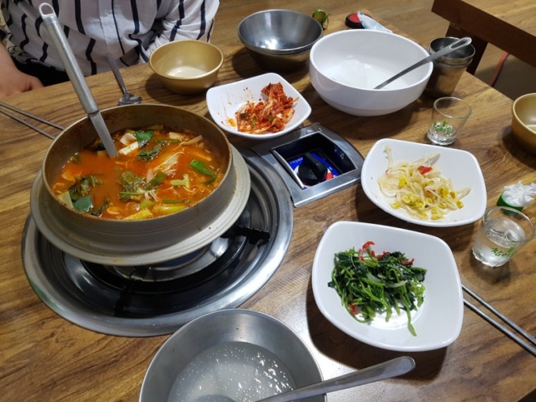 시골집추어매운탕 이미지