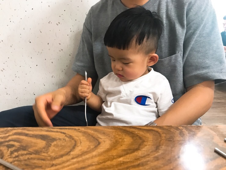 윤빛스튜디오 이미지