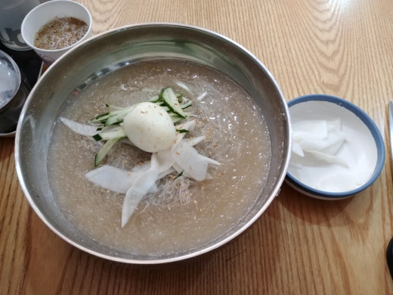 송화냉면 이미지