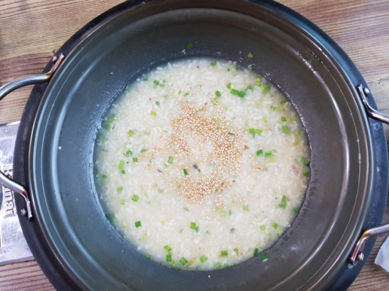 용칼국수 이미지