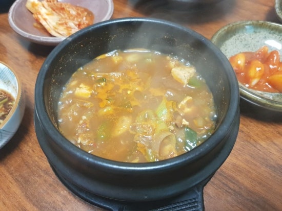 윤가네곤드레밥 이미지