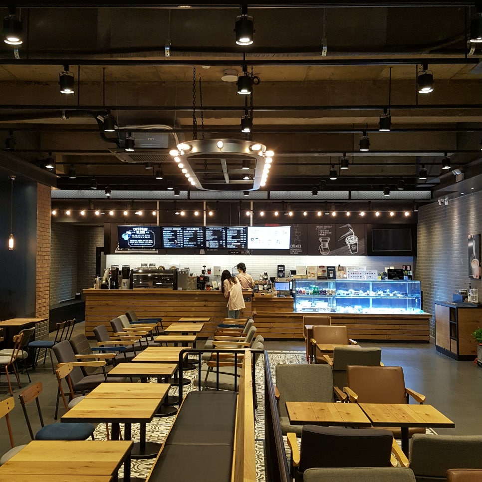투썸플레이스 부천역로데오점 이미지