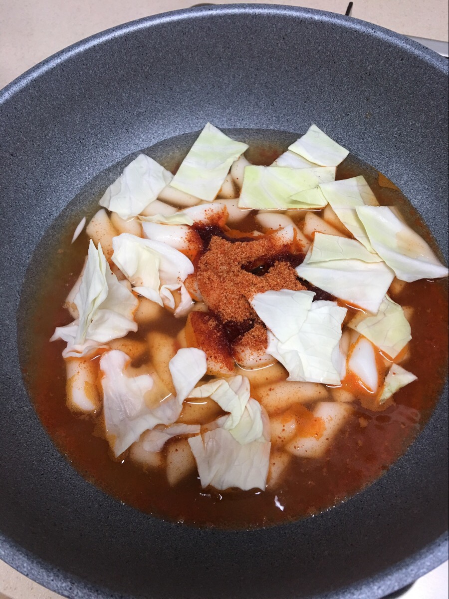 쭝일아찌 빨강떡볶이 이미지