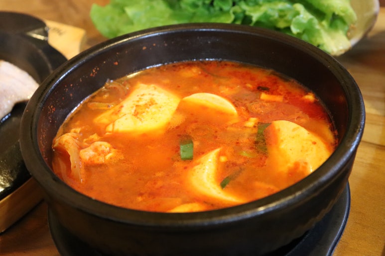 첨단국수 이미지