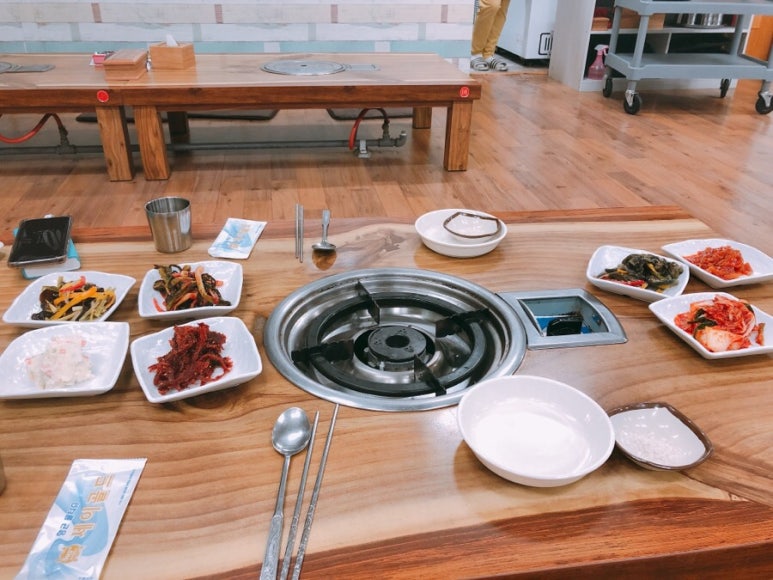 엄마네 돌솥밥 이미지