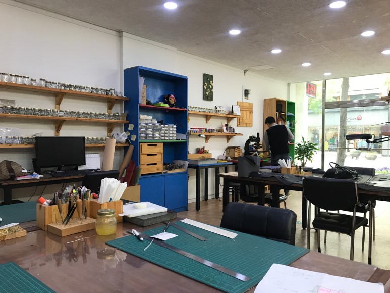 아로파가죽공방 이미지