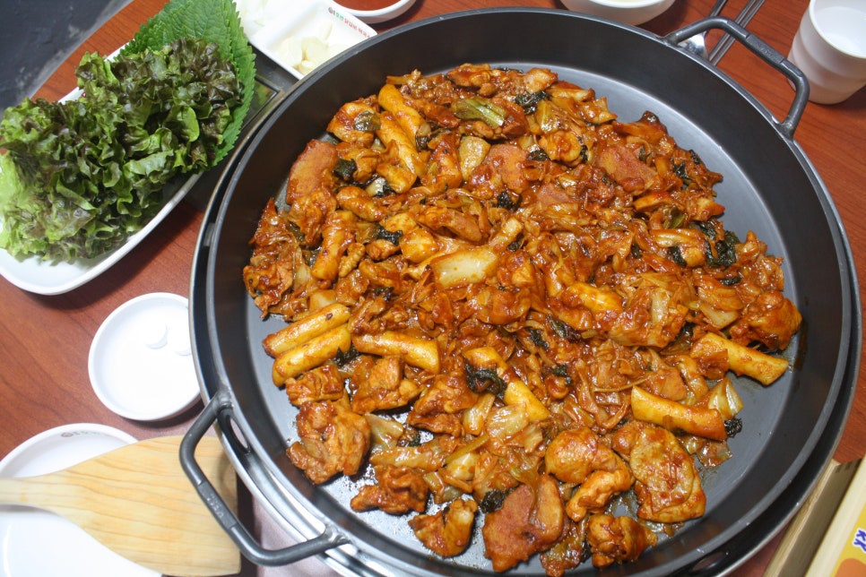 중화호반닭갈비 이미지