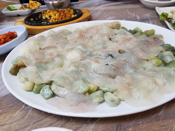 연안전라도고흥횟집 이미지