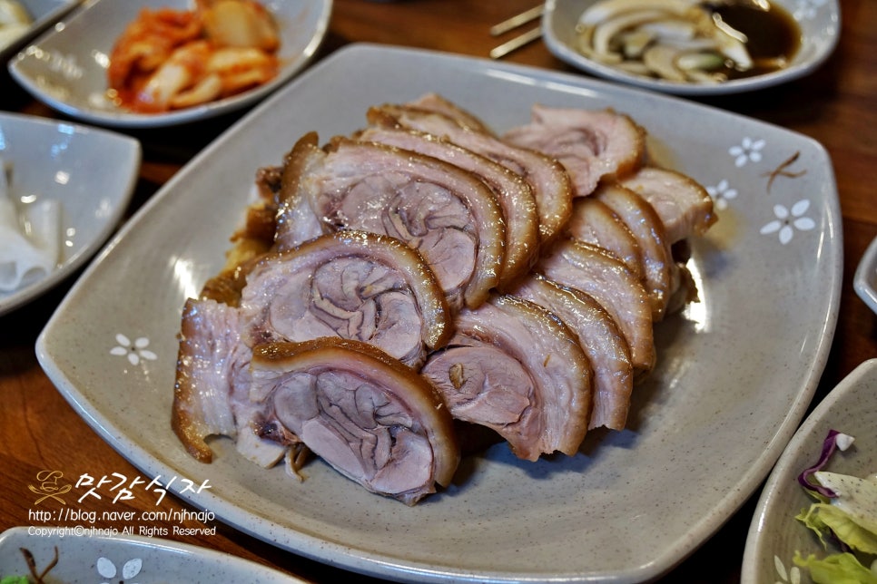 대왕왕족발 이미지