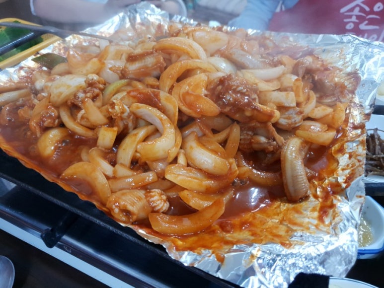 살아있네산곰장어 이미지