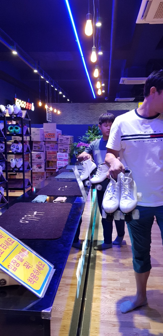 고고씽씽롤러스케이트장 이미지
