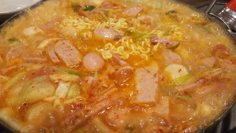 송탄부대찌개 이미지