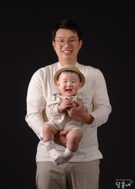 스튜디오홍작가 이미지