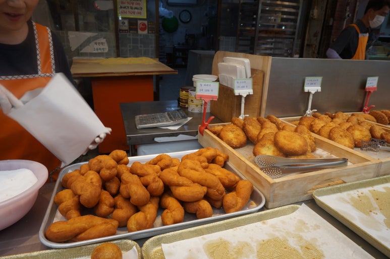 소보루꽈배기 이미지