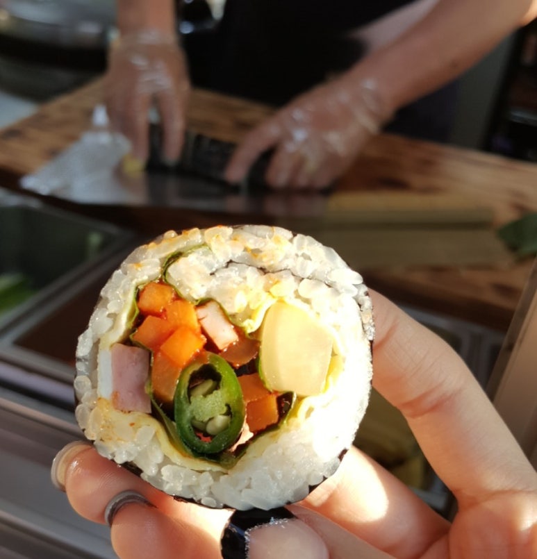 웰푸드김밥 이미지