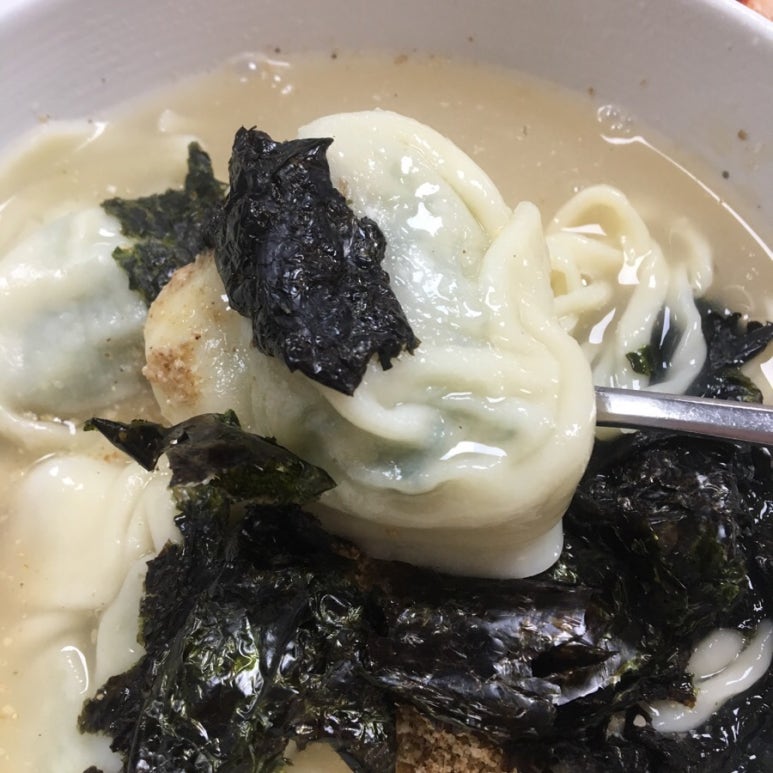 후룩손칼국수 이미지
