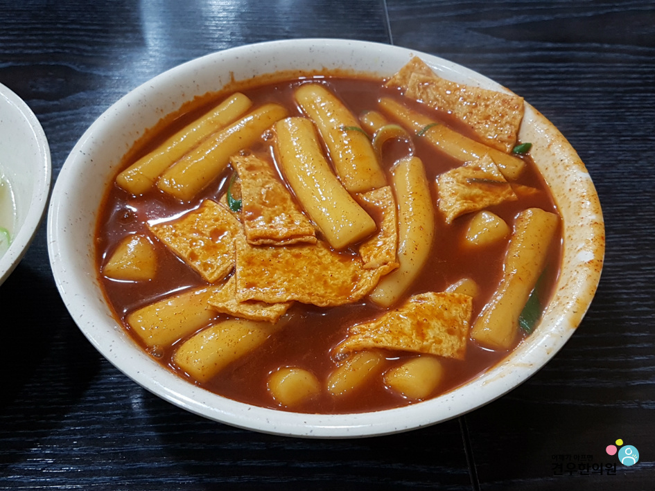 고릴라떡볶이 이미지