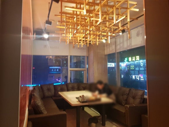 럭셔리수룸소주방 이미지