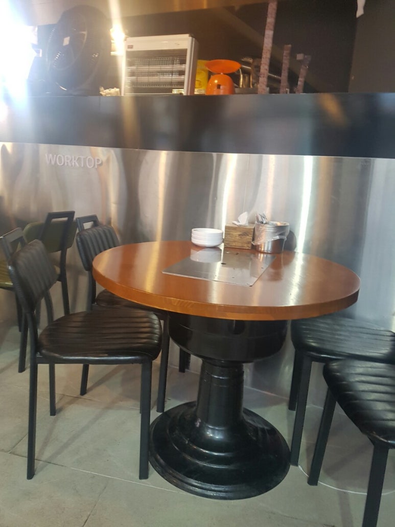 부리나바베큐치킨 이미지