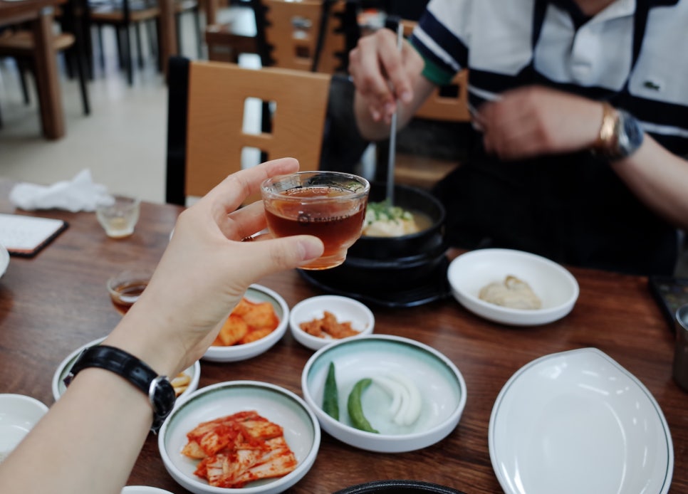 초석잠상황버섯삼계탕 이미지