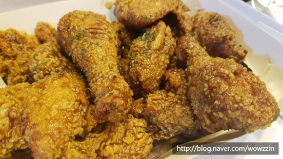 꾸치킨 이미지