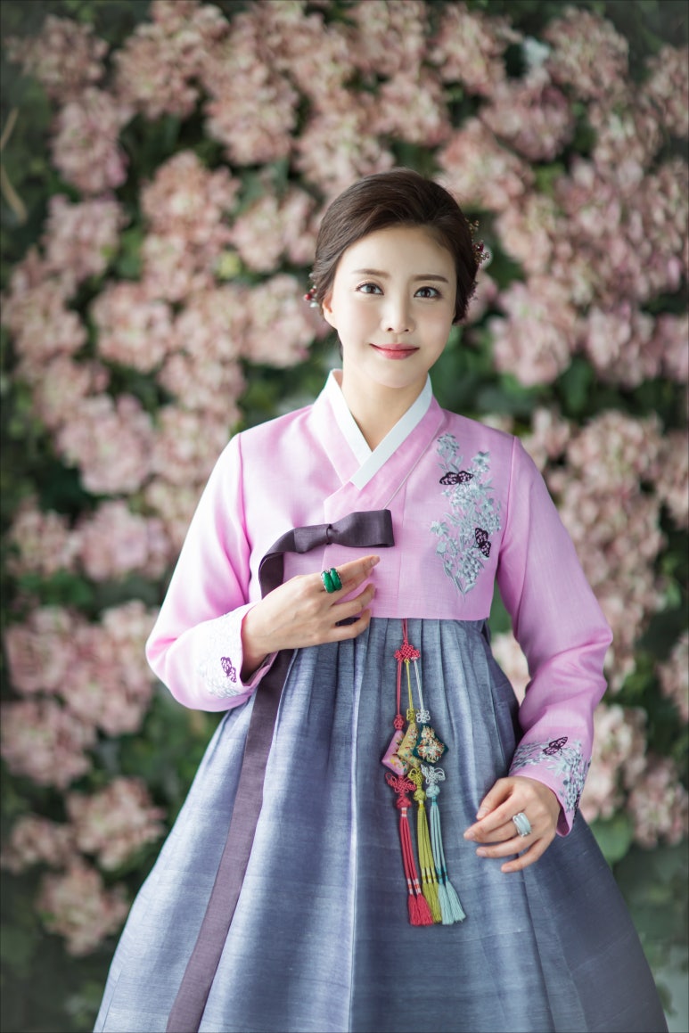 테힐라한복대여맞춤 이미지