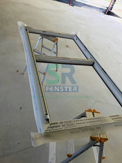 펜스터(Fenster) 이미지