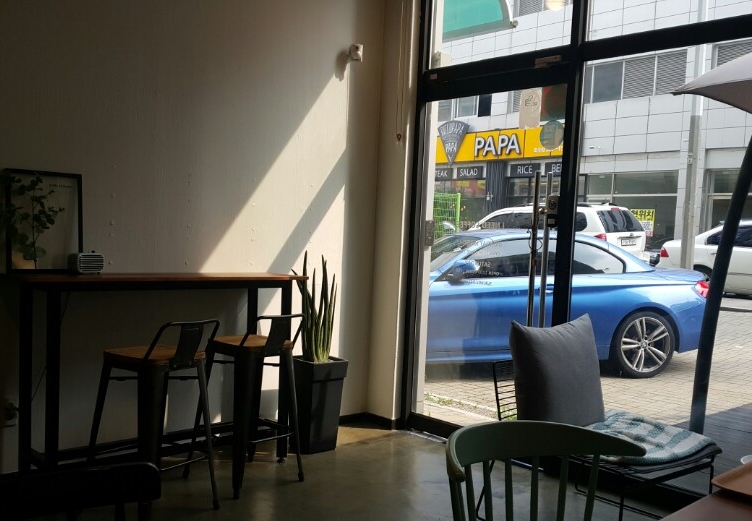 아이니드커피 이미지