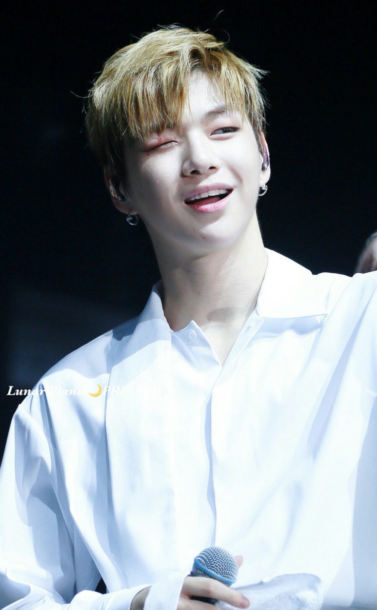 예쁠리 이미지