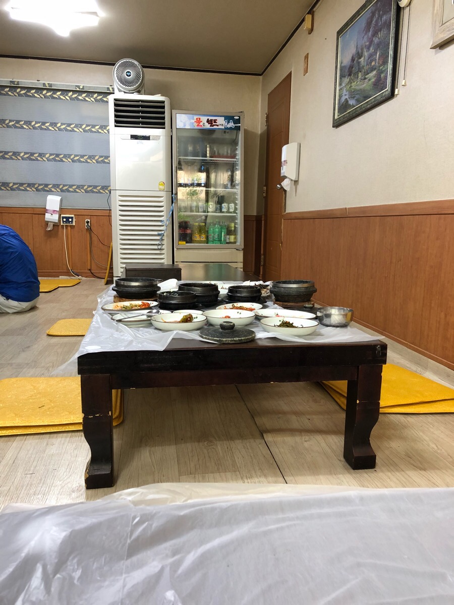 경호생오리 돌솥밥 이미지