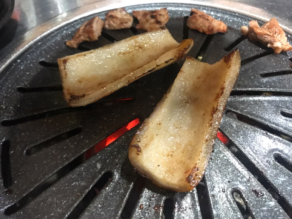 신림돼지뽈살 이미지