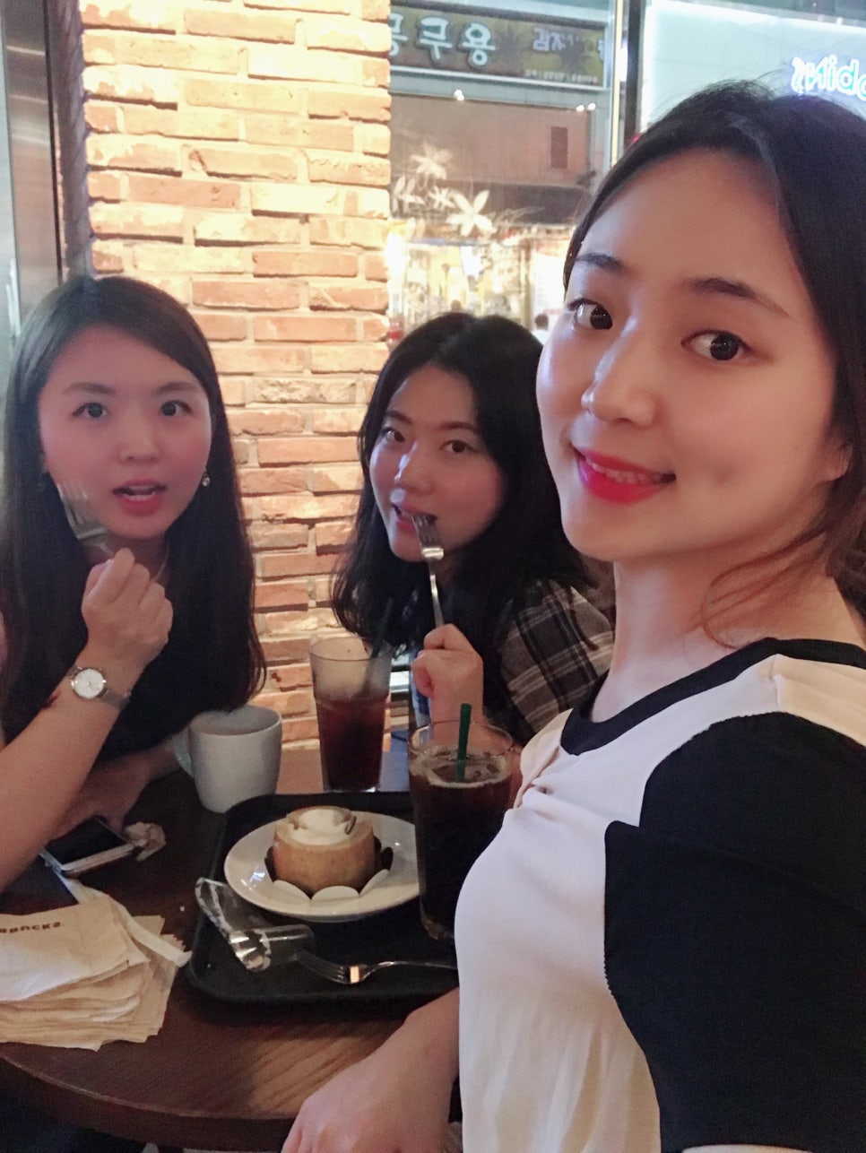 양계장집아들행신점 이미지