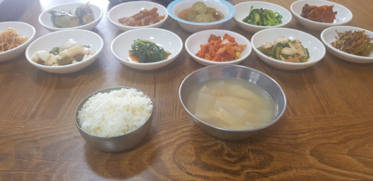 뚱이네식당 이미지