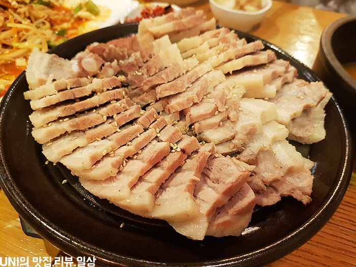 남대문황금족발 이미지