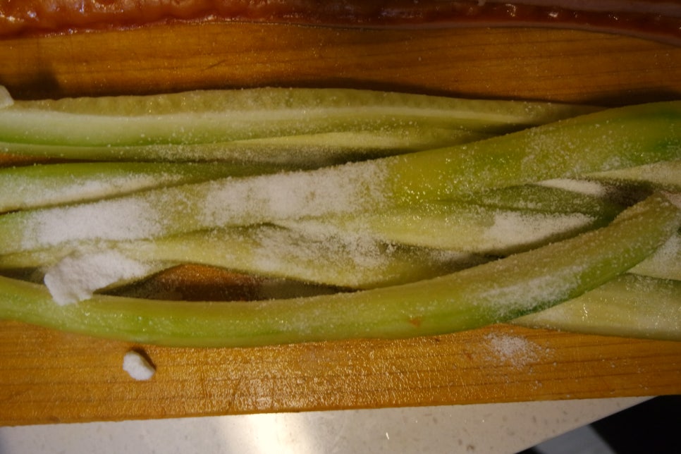 황금김밥 이미지